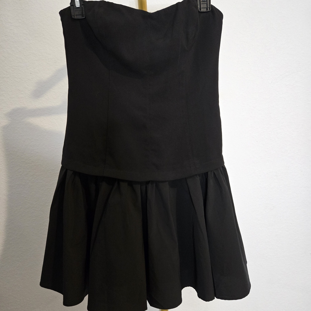 Astr Elegant Black Strapless Mini Dress